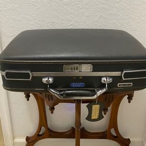 Briefcase/American Tourister/Laggage/Black/Vintage/Des PAT 189.366